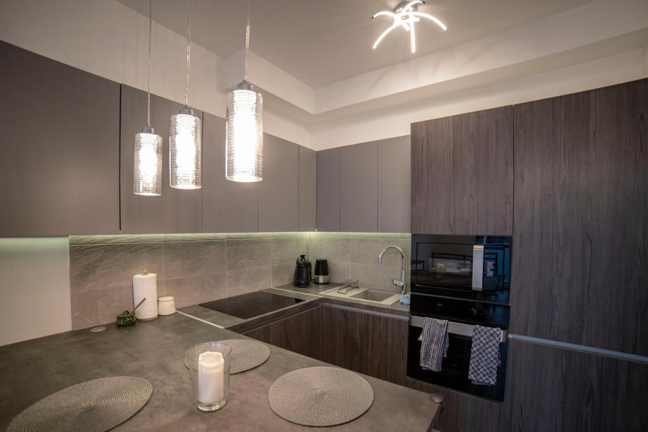 בודפשט Sasadpark'S New Apartment In The West Part Of Buda מראה חיצוני תמונה
