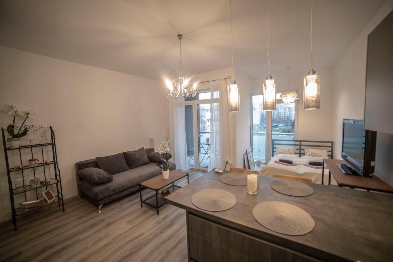 בודפשט Sasadpark'S New Apartment In The West Part Of Buda מראה חיצוני תמונה