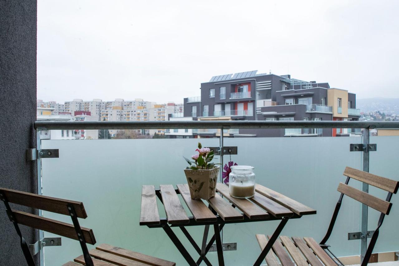 בודפשט Sasadpark'S New Apartment In The West Part Of Buda מראה חיצוני תמונה